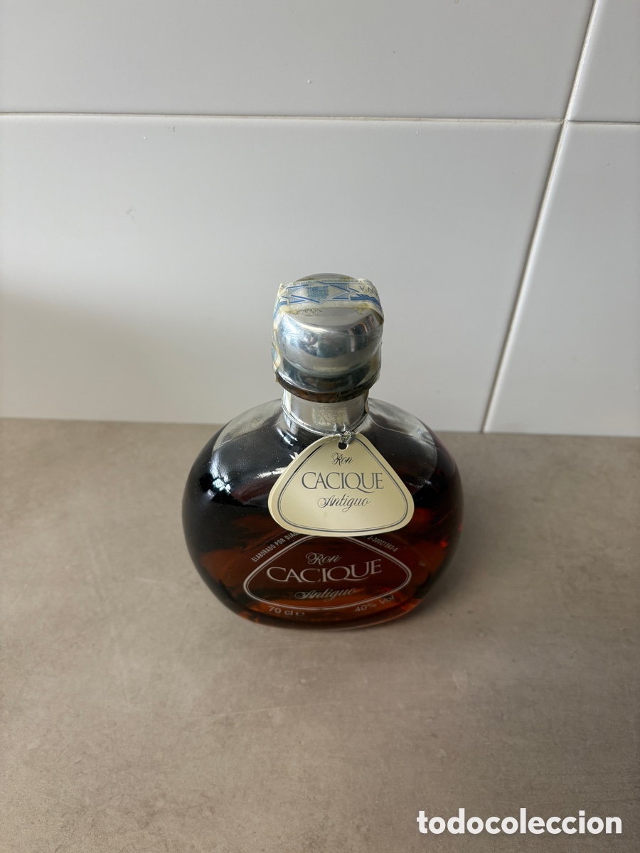 Botellas antiguas: Ron Cacique Antiguo 40% - Foto 3