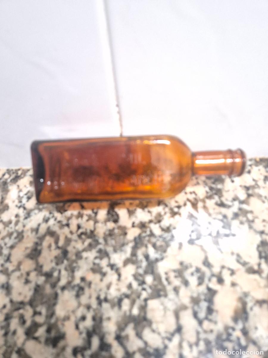 Botellas antiguas: BOTELLA CEREGUMIL. FERNANDEZ SANCHEZ - Foto 2