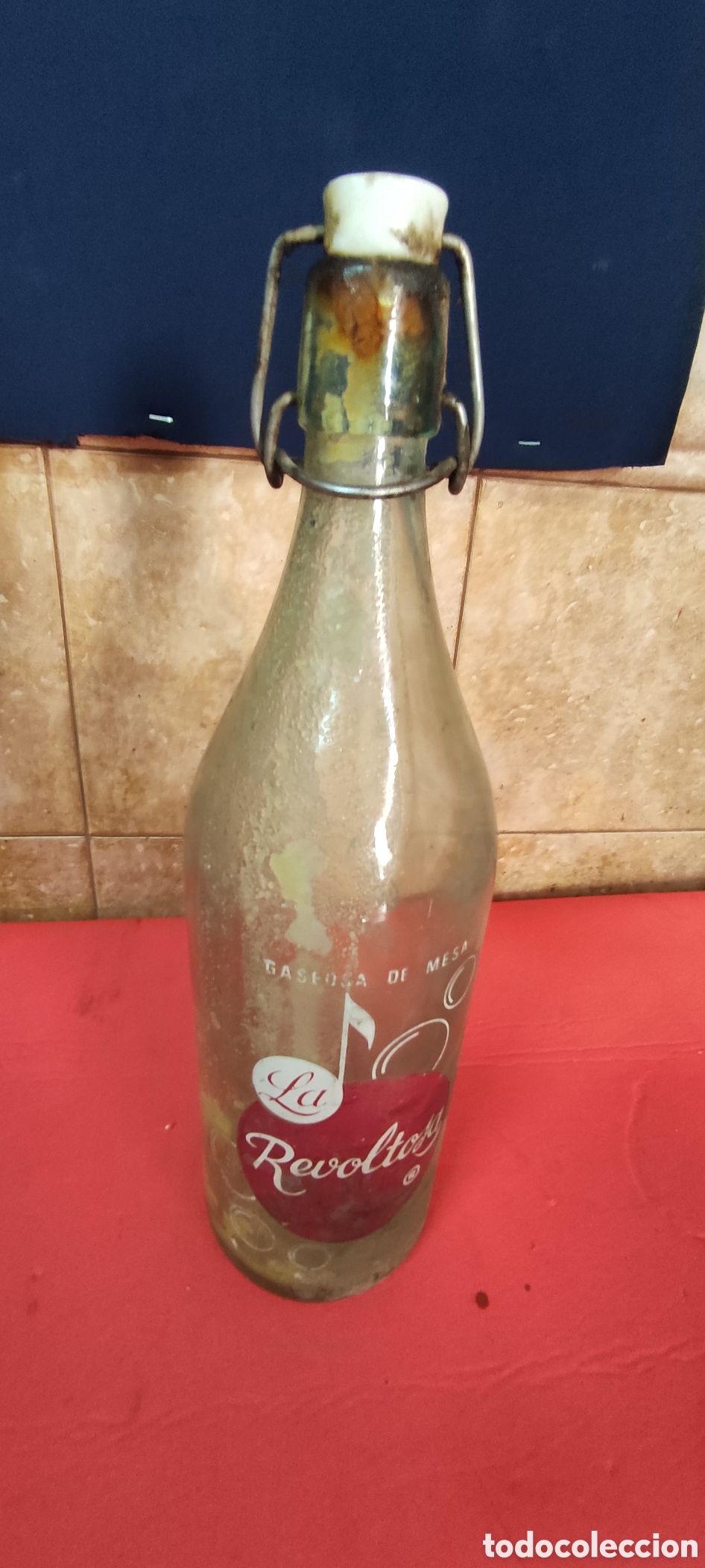 Botellas antiguas: Antigua botella La Revoltosa - Foto 6