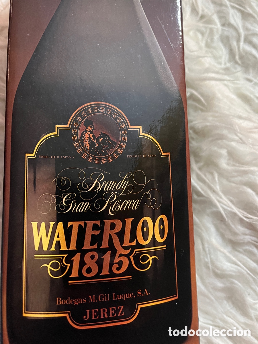 Botellas antiguas: Botella Brandy de Jerez Solera reserva Waterloo 1815 - Foto 2