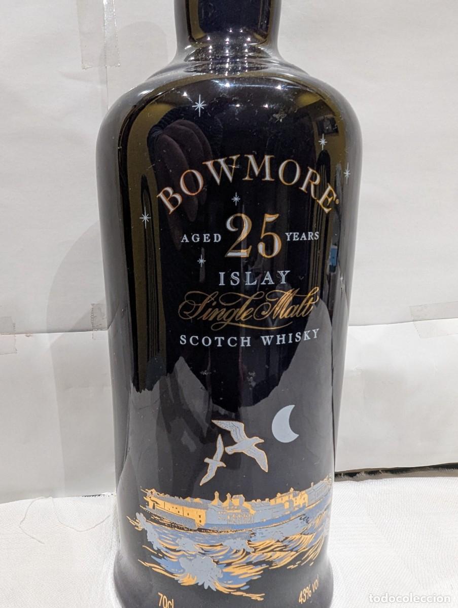 Botellas antiguas: whisky bowmore 25 a&ntilde;os - Foto 2