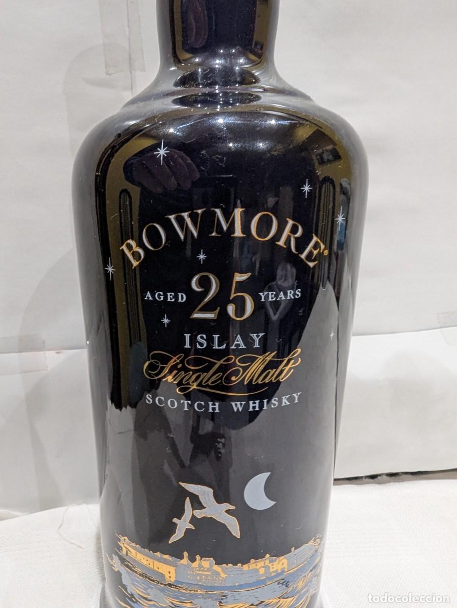 Botellas antiguas: whisky bowmore 25 a&ntilde;os - Foto 3