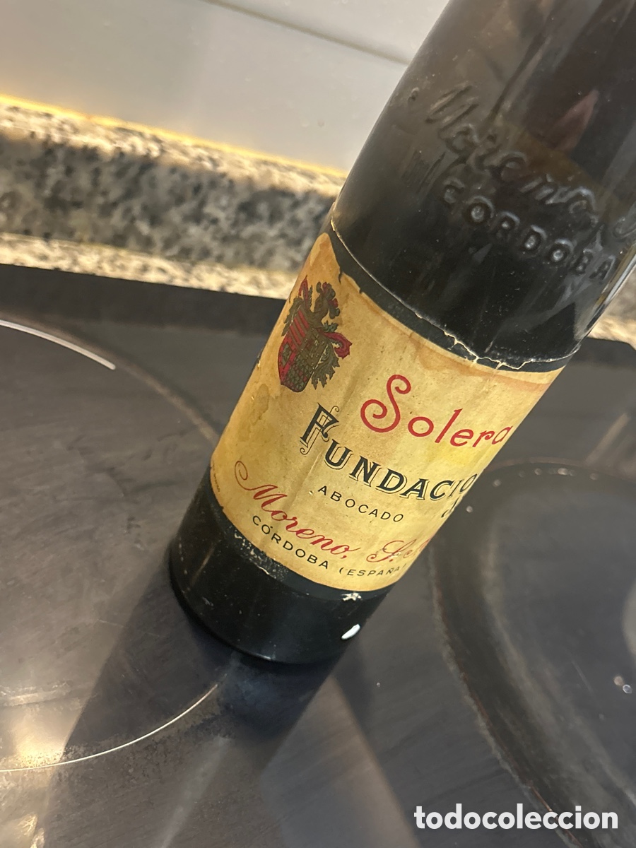 Botellas antiguas: Botella fundaci&oacute;n solera 1819 - Foto 2
