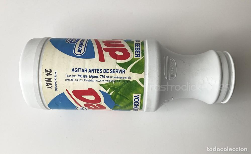 Botellas antiguas: Botella de pl&aacute;stico de DAN UP de DANONE - Foto 3