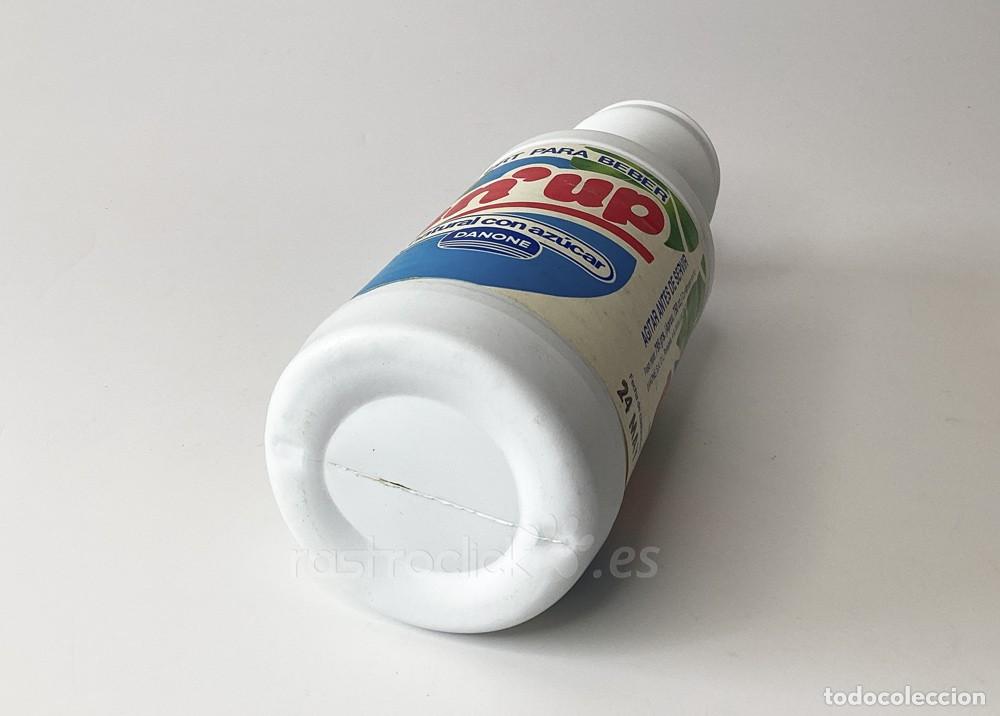 Botellas antiguas: Botella de pl&aacute;stico de DAN UP de DANONE - Foto 6