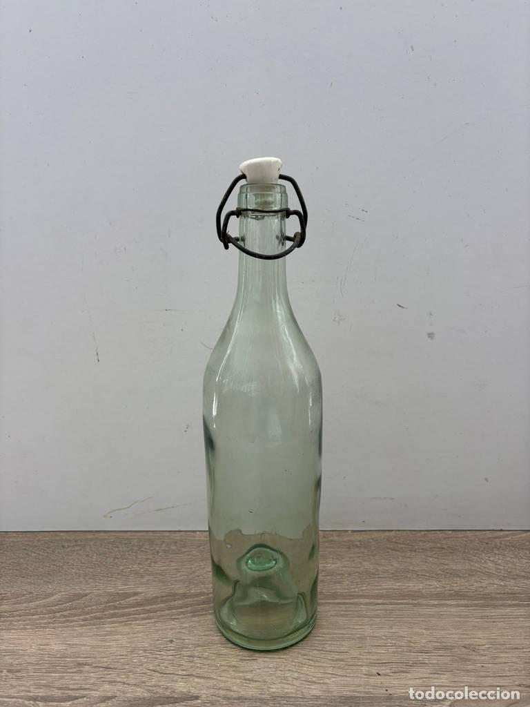Botellas antiguas: BOTELLA DE VIDRIO... - Foto 2