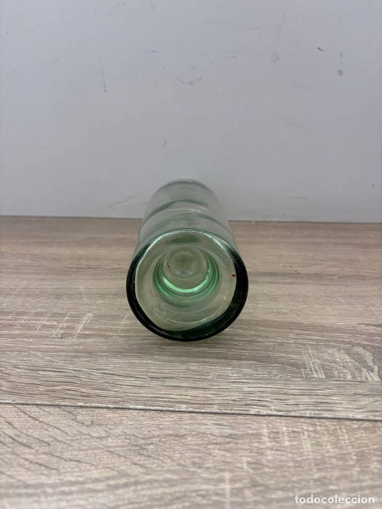 Botellas antiguas: BOTELLA DE VIDRIO... - Foto 6