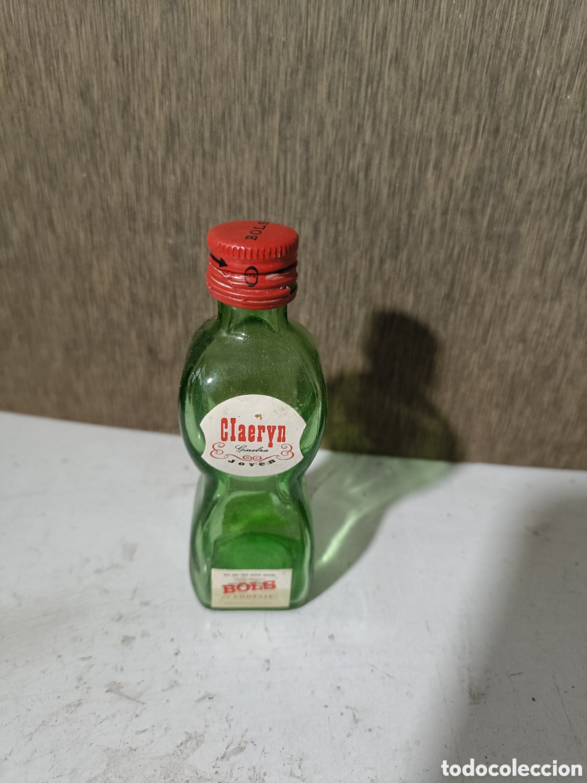 Botellas antiguas: Mini botella de licor Claeryn - Foto 1