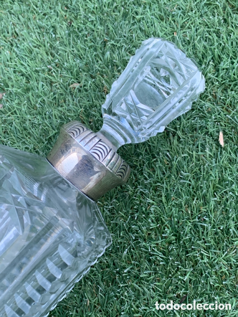 Botellas antiguas: Botella Cristal cuello labrada plata de ley - Foto 2