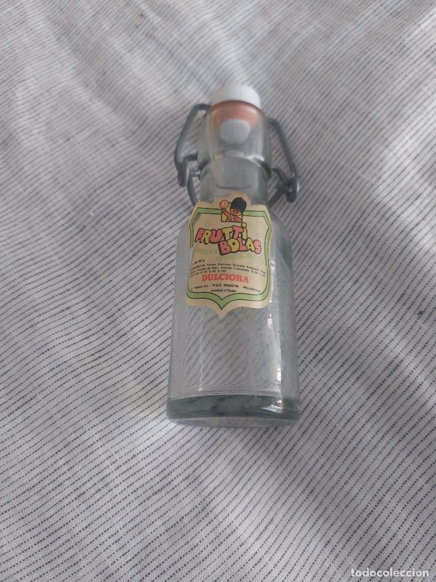 Botellas antiguas: Botella vintage frutti bolas - Foto 1