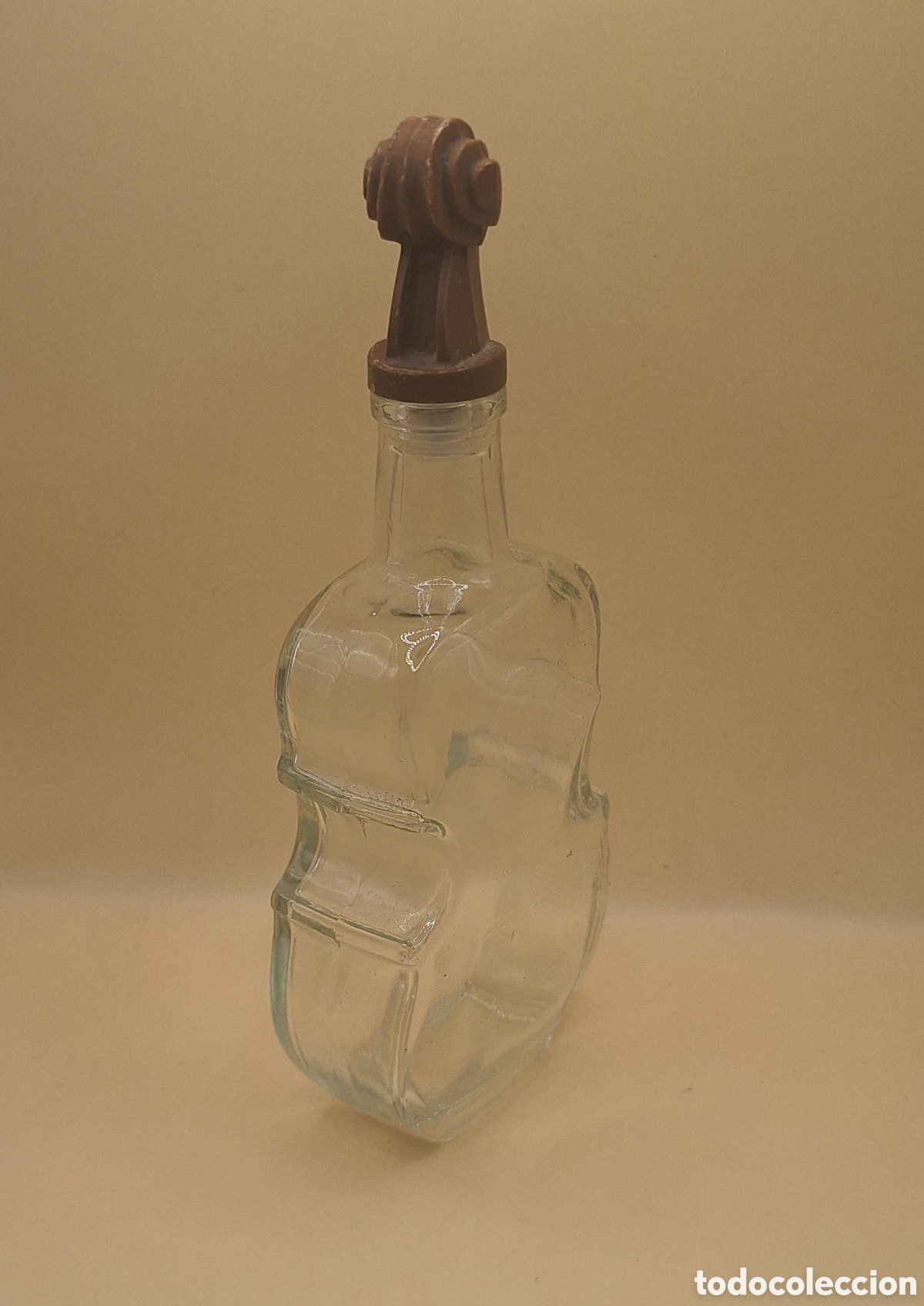 Botellas antiguas: Antigua Botella en Forma de Viol&iacute;n - Foto 2