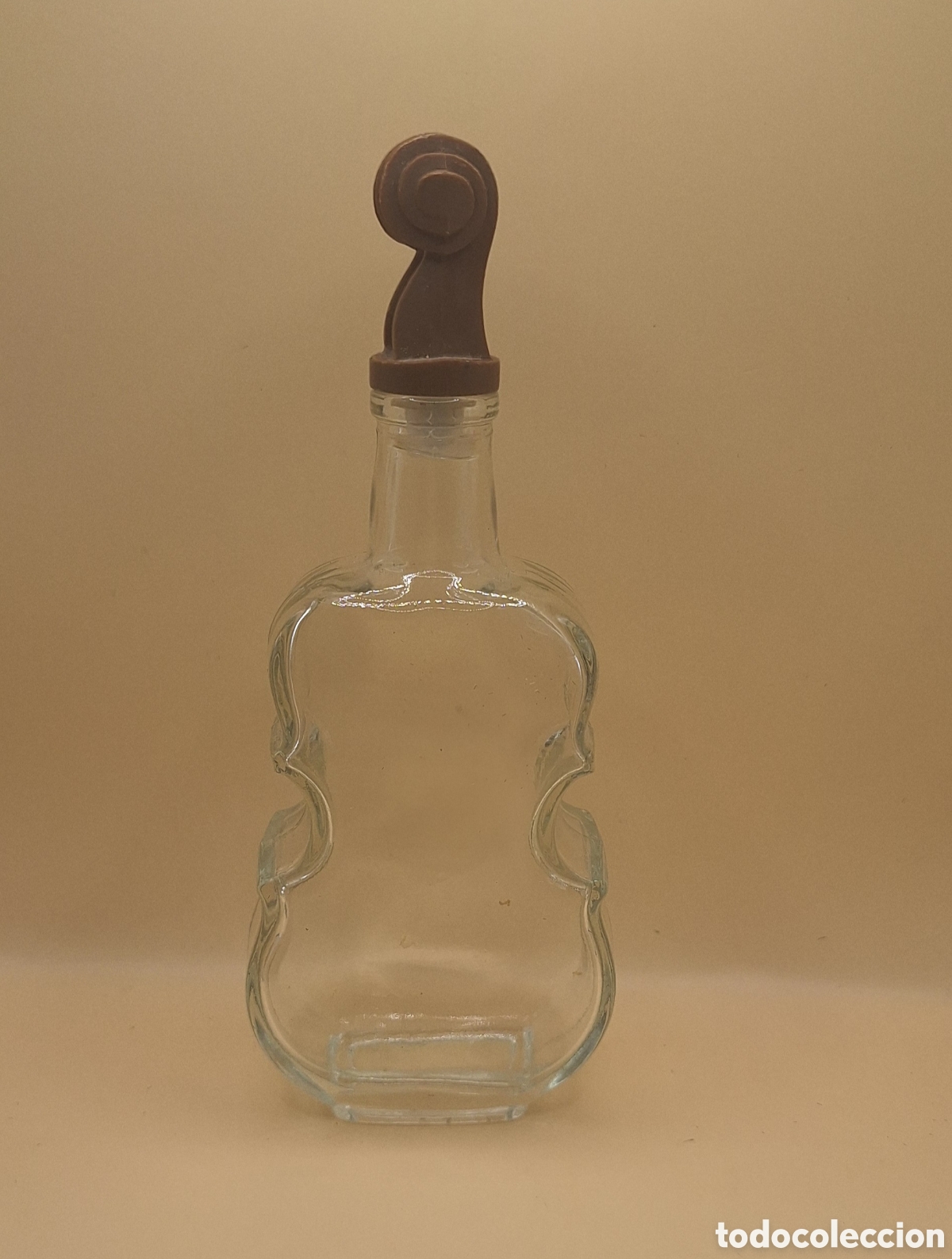 Botellas antiguas: Antigua Botella en Forma de Viol&iacute;n - Foto 1