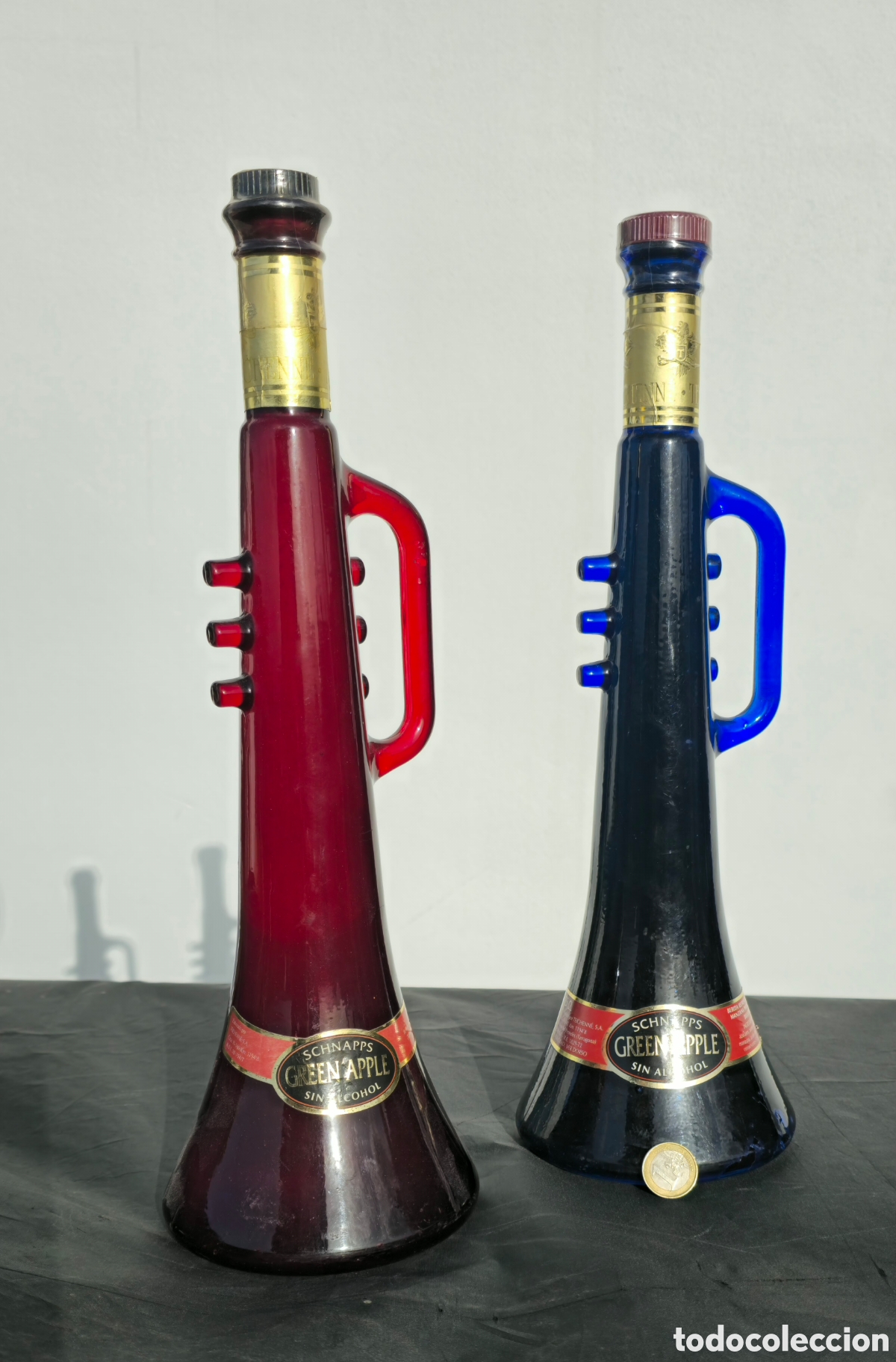 Botellas antiguas: Teichenn&eacute; trompetas 90s - Foto 1