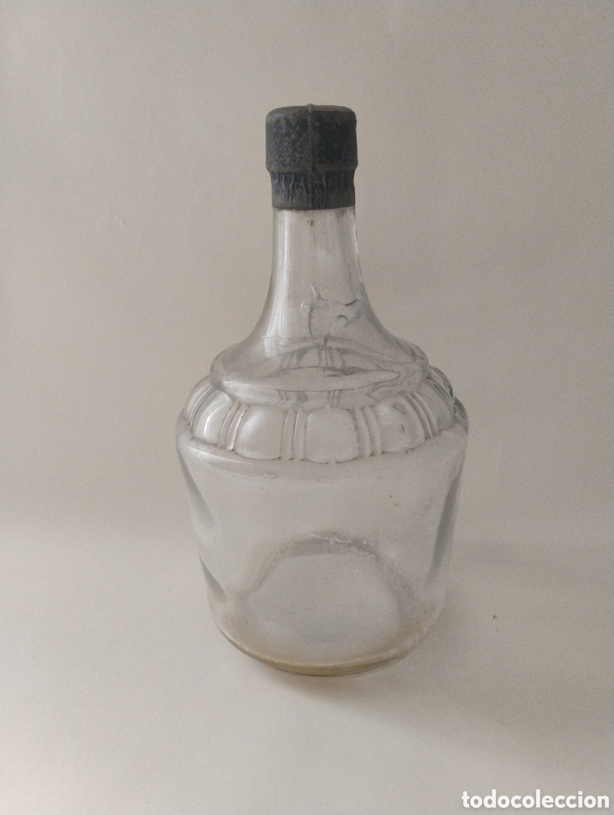 Botellas antiguas: Botella para licores - Foto 1