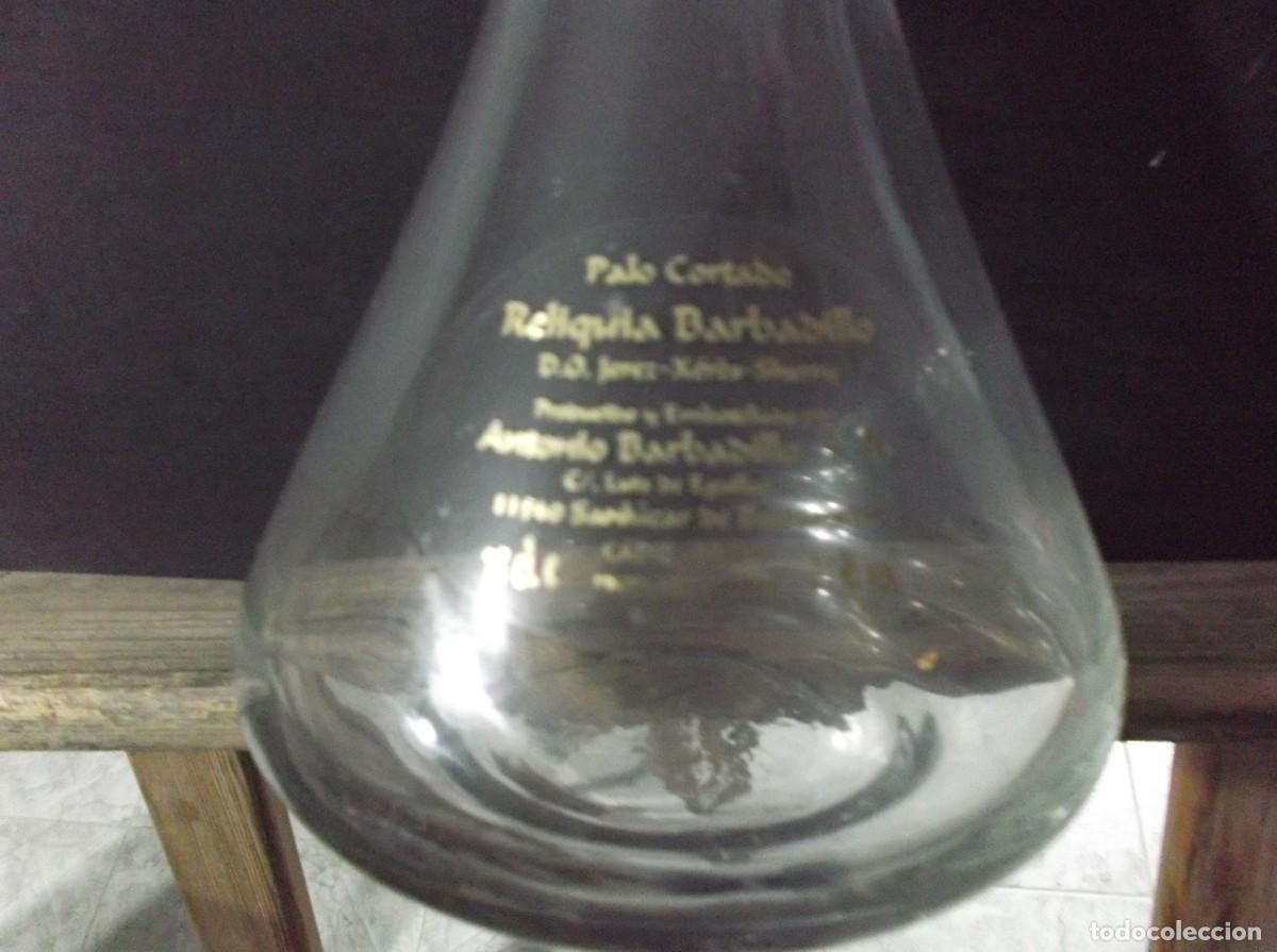 Botellas antiguas: BOTELLA DE CRISTAL REDONDA.. - Foto 1