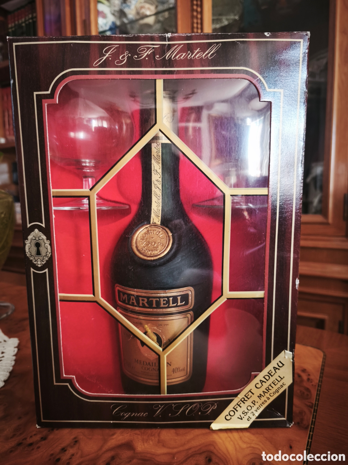 Botellas antiguas: Martell V.S.O.P Medaillon - Foto 1