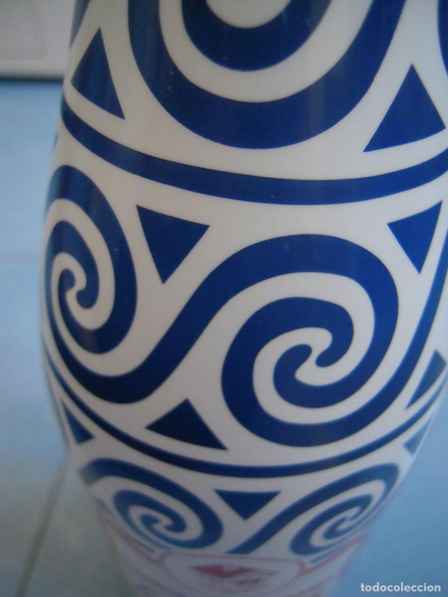 Botellas antiguas: Botella vac&iacute;a Edici&oacute;n Limitada La Casera - Foto 8
