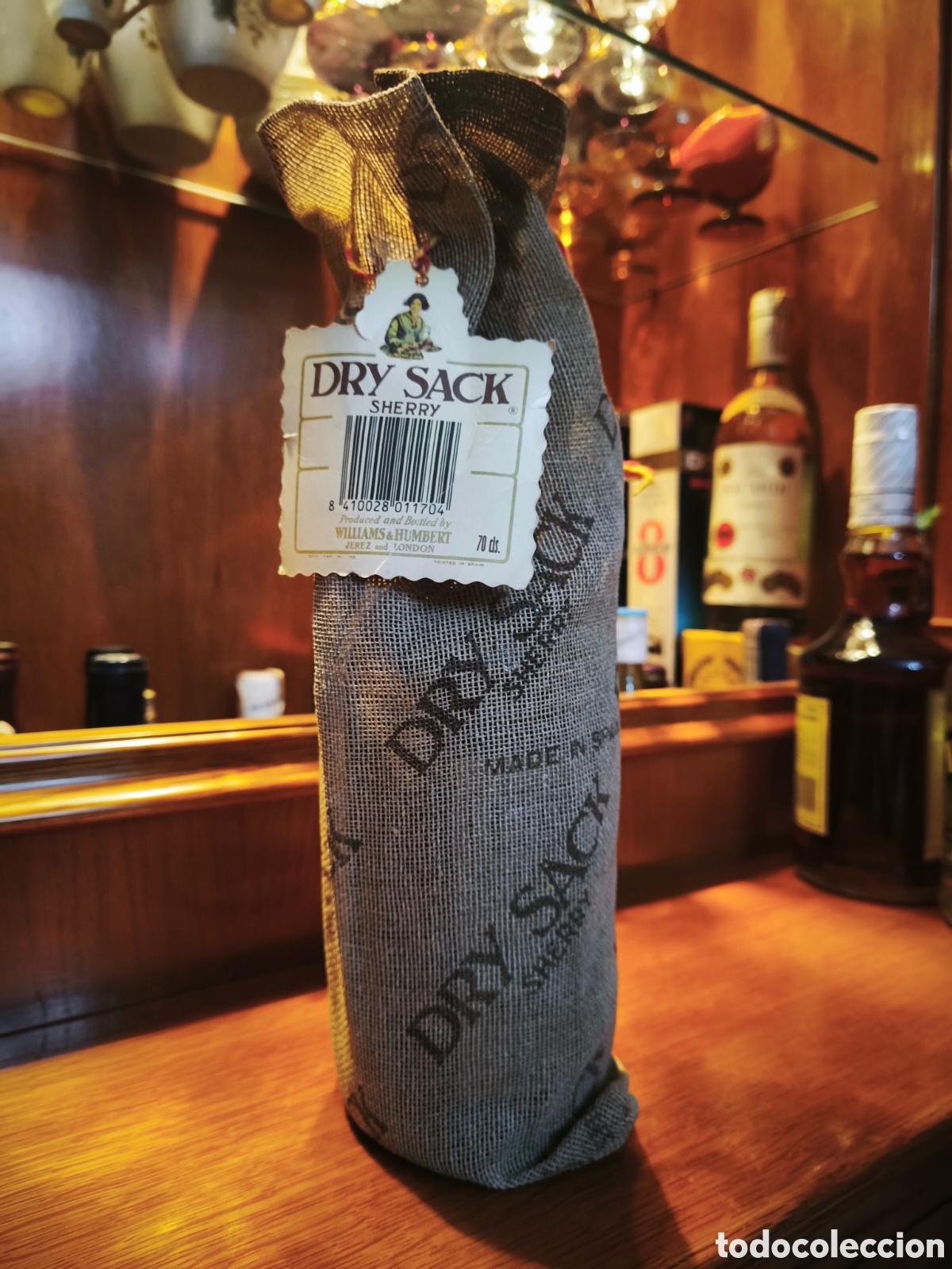 Botellas antiguas: Sherry dry sack m&eacute;dium a&ntilde;os 80.