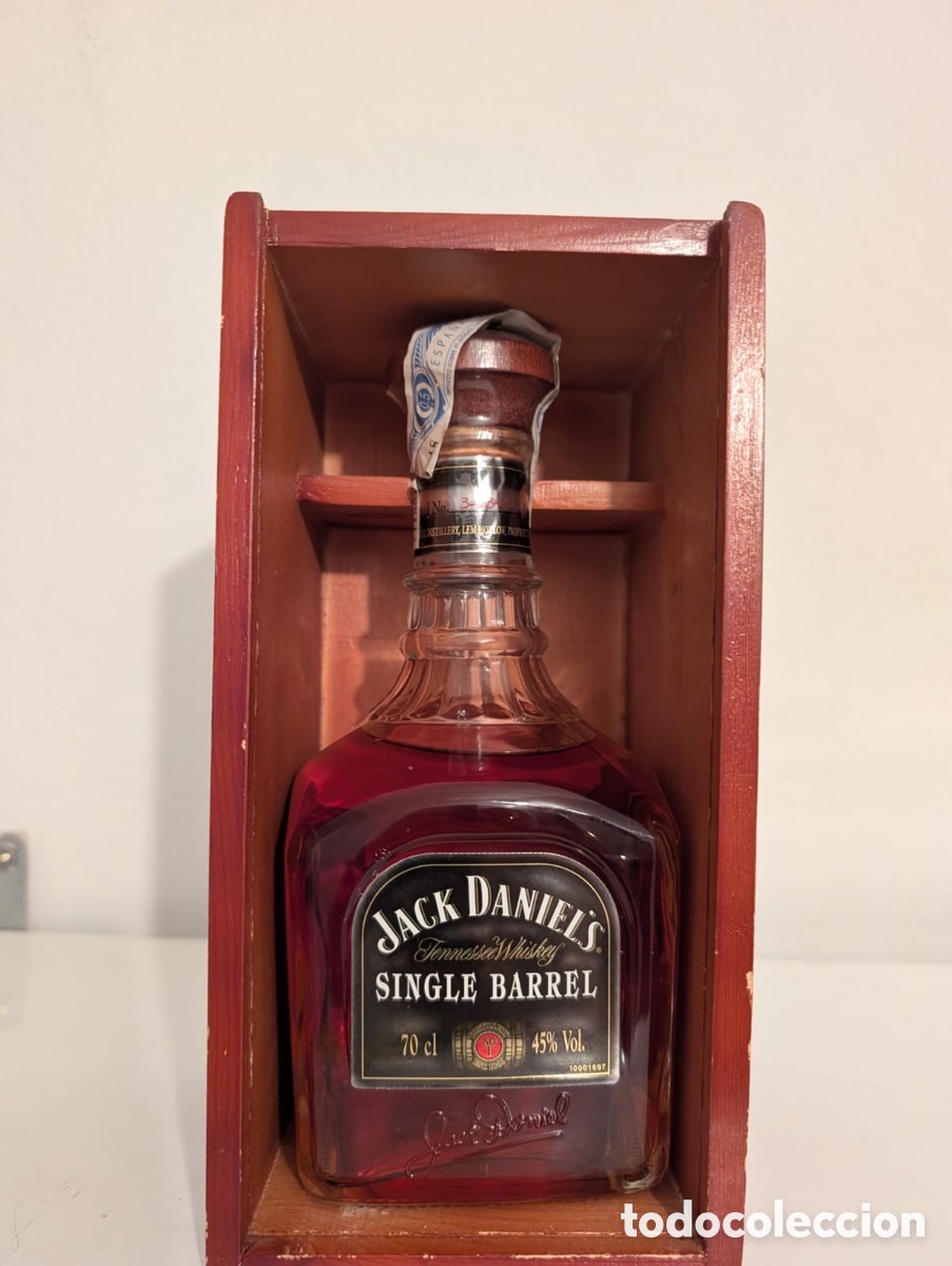Botellas antiguas: Jack Daniel&rsquo;s Single Barrel Tennessee Whiskey 70cl - Edici&oacute;n con Caja de Madera Original
