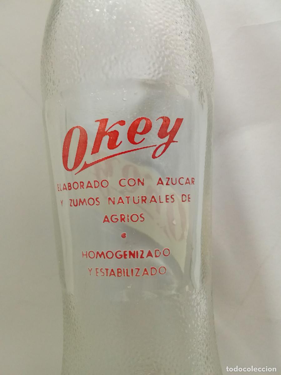 Botellas antiguas: Botella de refresco Okey a&ntilde;os 60