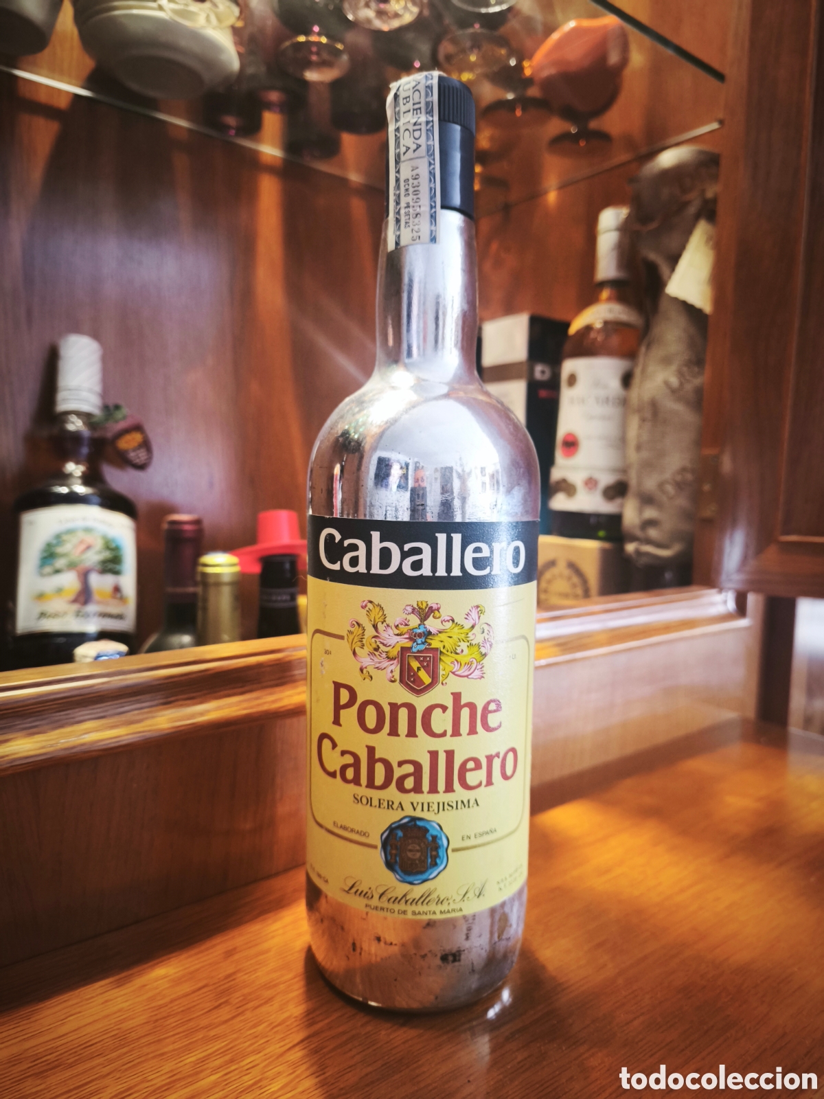 Botellas antiguas: Ponche caballero solera viej&iacute;sima a&ntilde;os 60-70.