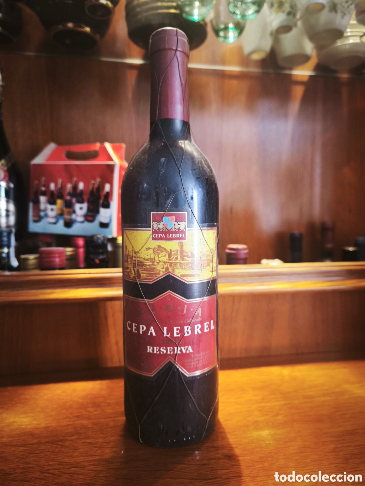 Botellas antiguas: Vino Cepa Lebrel Reserva 2001.