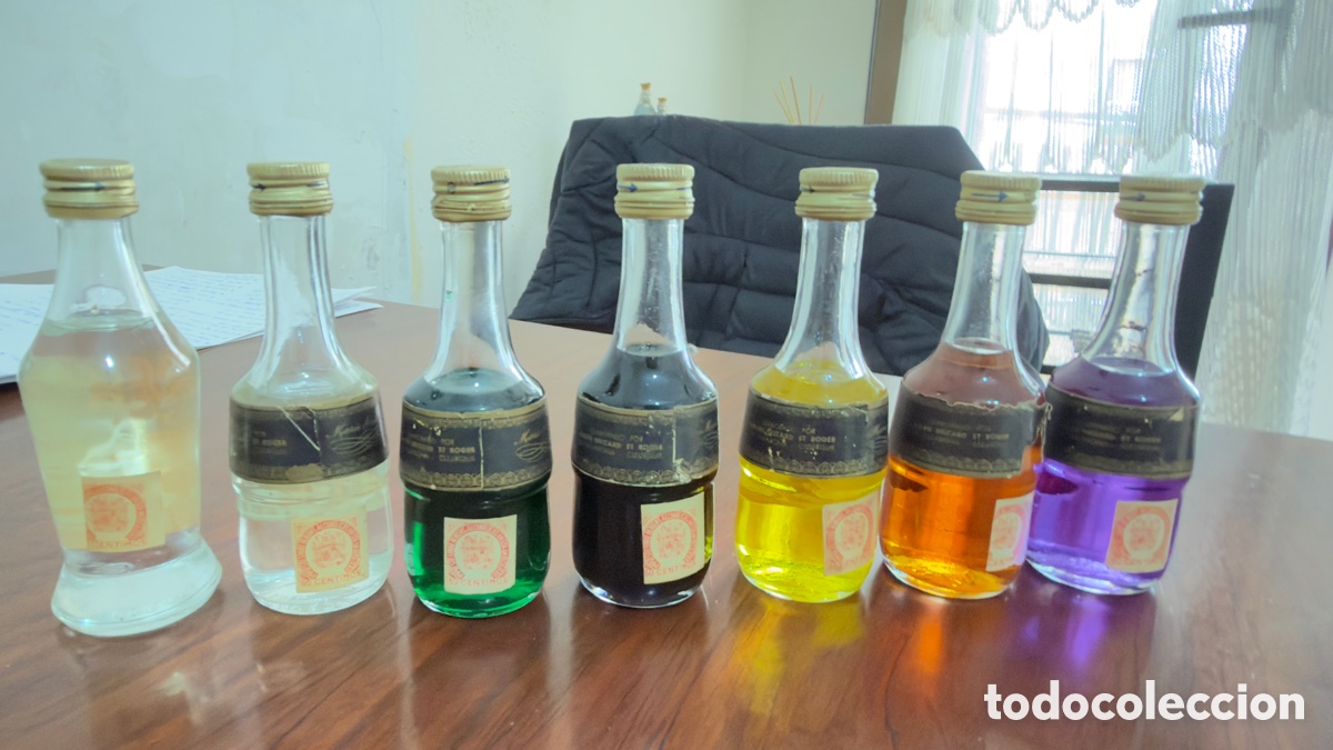 Botellas antiguas: Botellines Marie BRIZARD - Foto 2
