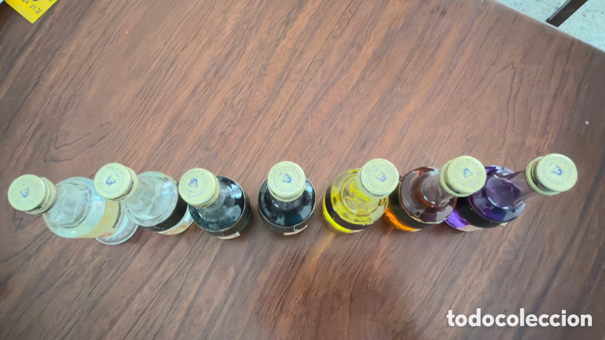 Botellas antiguas: Botellines Marie BRIZARD - Foto 3