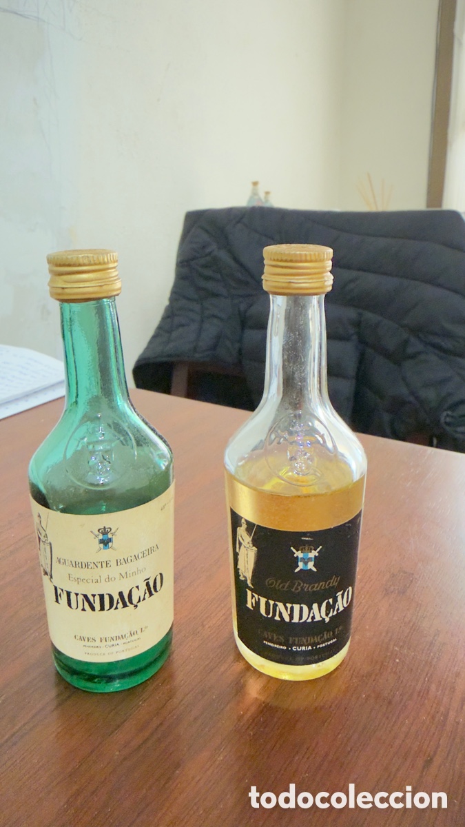 Botellas antiguas: Botellines licor brandy