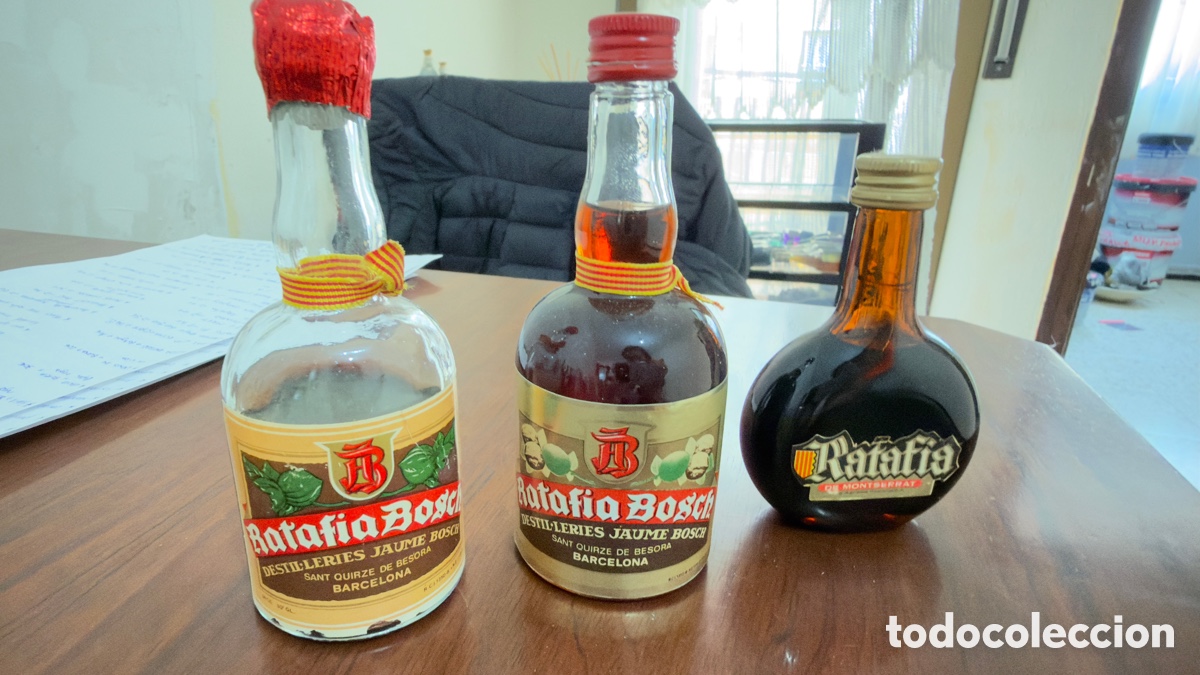 Botellas antiguas: Botellines Ratafia , catal&aacute;n