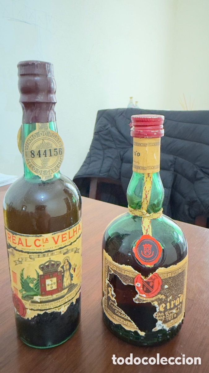 Botellas antiguas: Botellines origen portugu&eacute;s - Foto 1