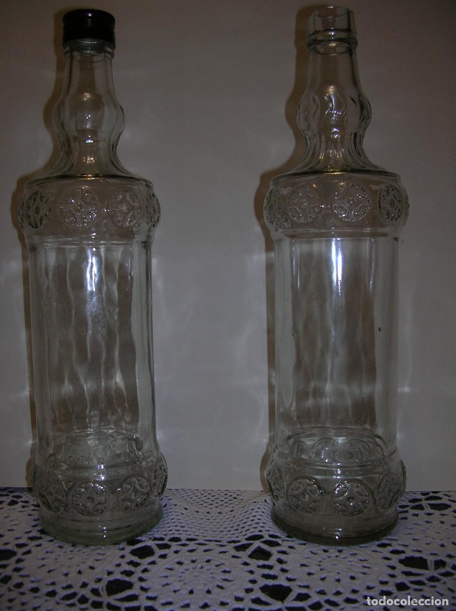 Alte Flaschen: Botella cristal Anis antiguo dos.32 Cm alto .