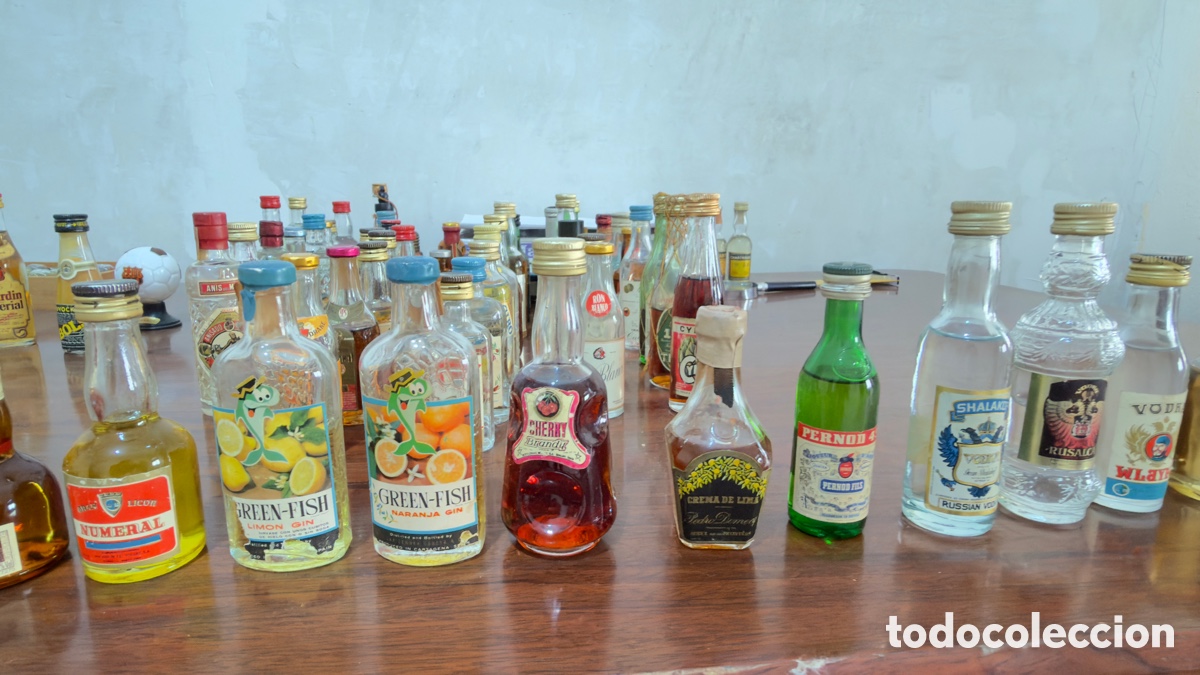 Botellas antiguas: Colecci&oacute;n botellines vintage - Foto 3