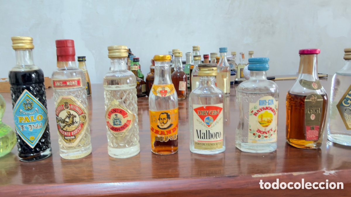 Botellas antiguas: Colecci&oacute;n botellines vintage - Foto 6