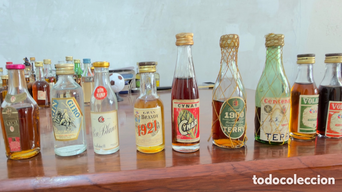 Botellas antiguas: Colecci&oacute;n botellines vintage - Foto 7