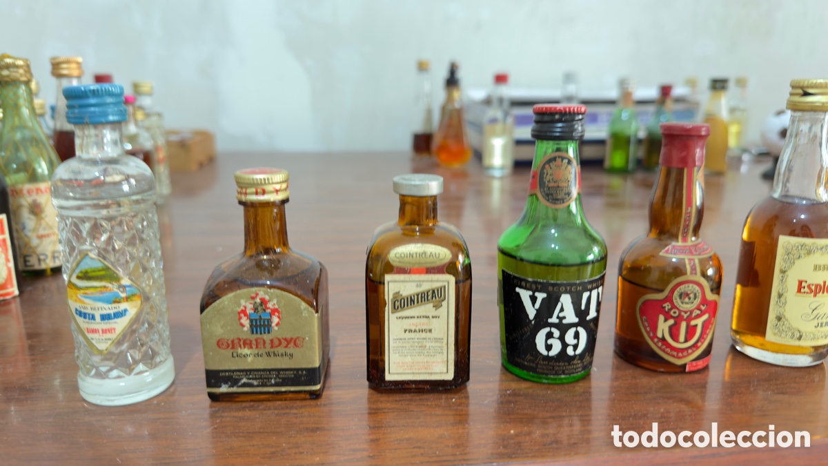 Botellas antiguas: Colecci&oacute;n botellines vintage - Foto 9