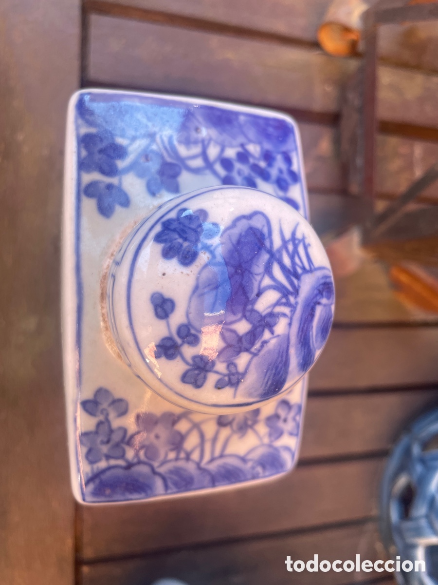 Botellas antiguas: Botella porcelana china - Foto 4