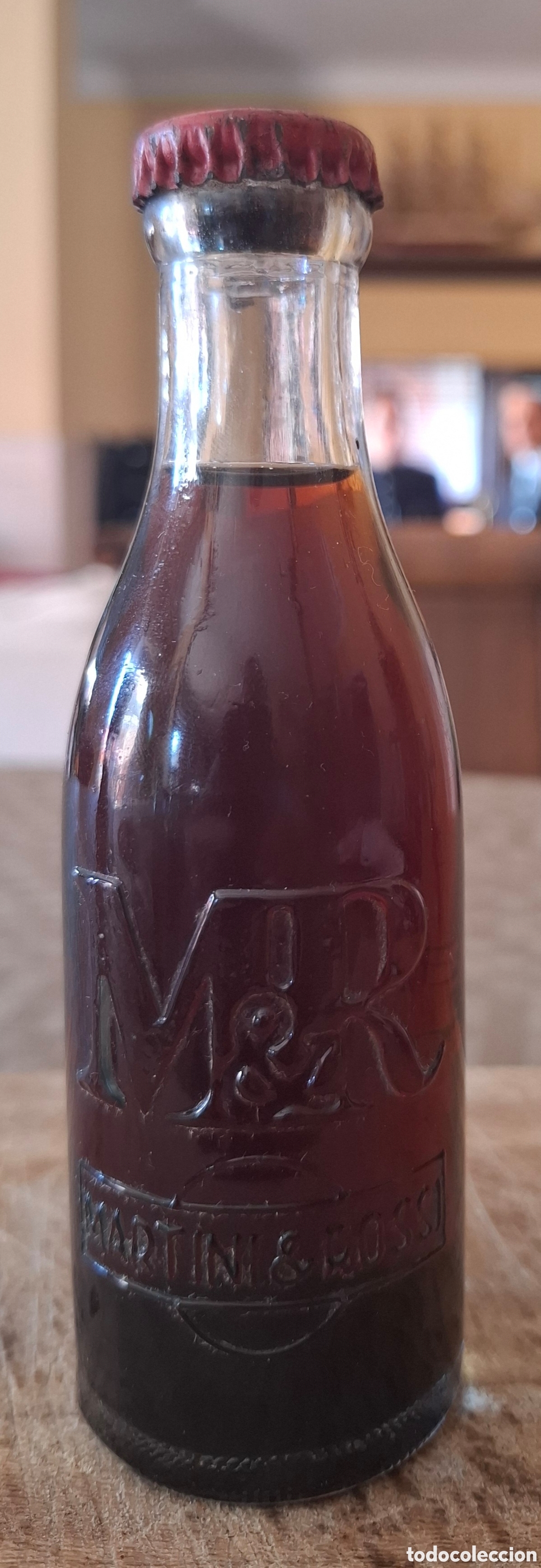 Botellas antiguas: Botellin Martnii Rojo antiguo