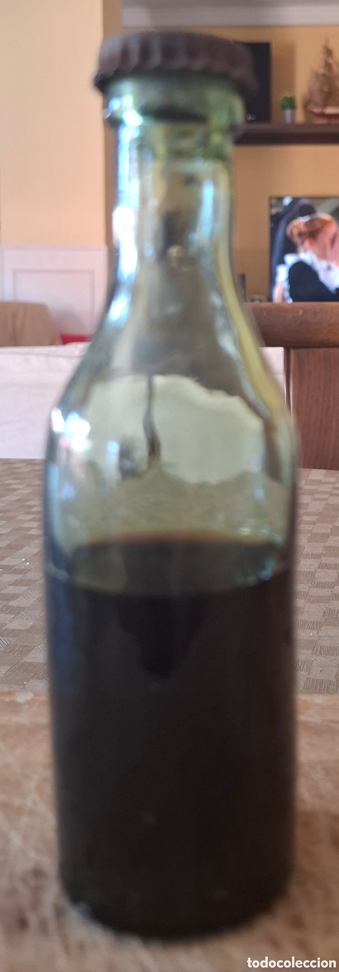 Botellas antiguas: Botellin vermouth Lacuesta