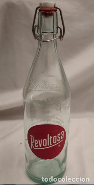 Botellas antiguas: ANTIGUA BOTELLA DE GASEOSA LA REVOLTOSA, LETRAS EN RELIEVE