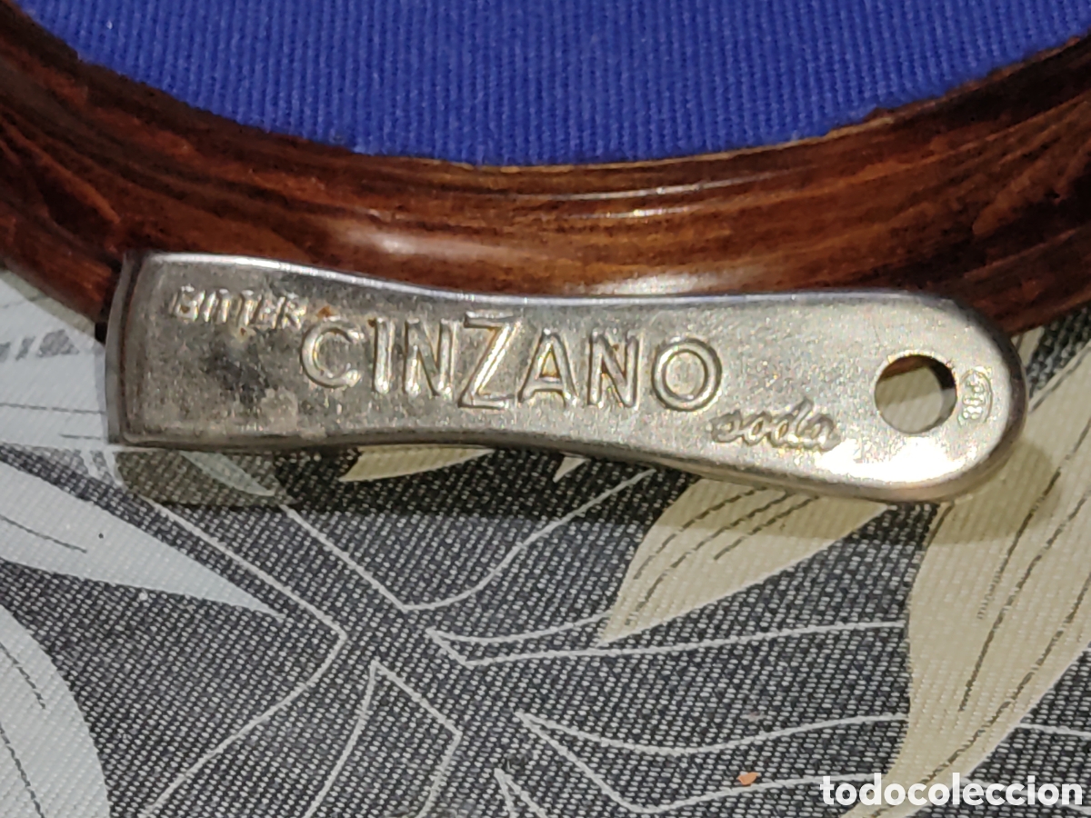 Botellas antiguas: Abrebotellas Bitter Cinzano - Foto 2