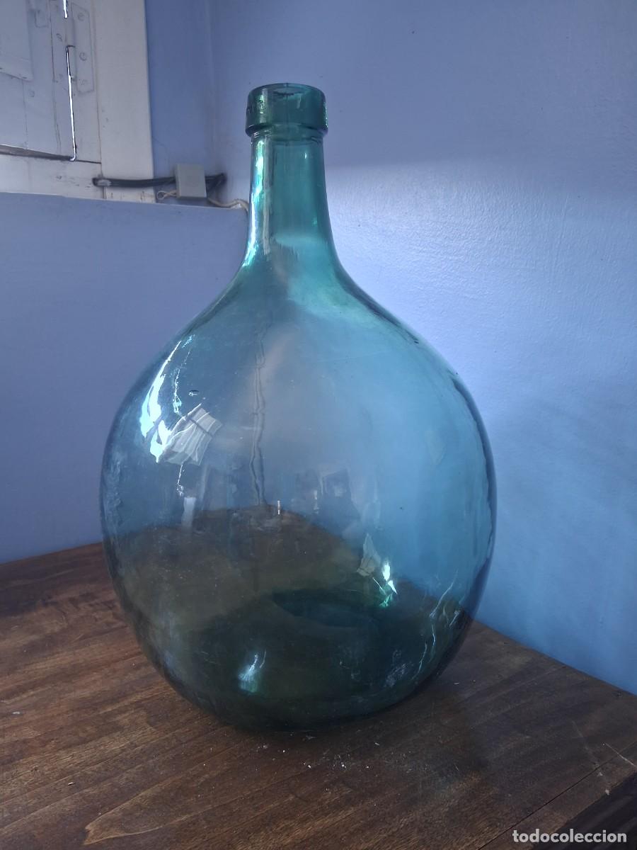 Botellas antiguas: Garrafa botella damajuana de 8 litros cristal marca V. Levante