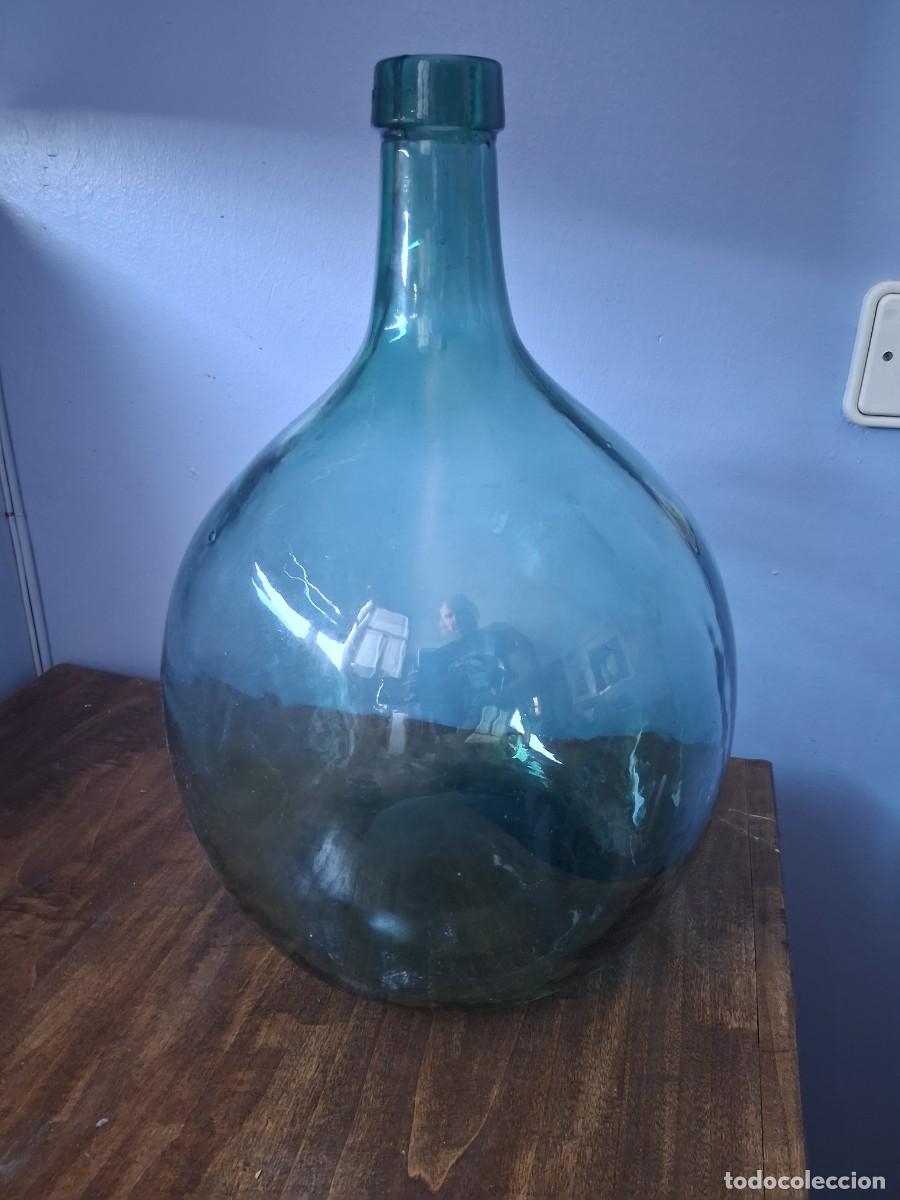 Botellas antiguas: Garrafa botella damajuana de 8 litros cristal marca V. Levante