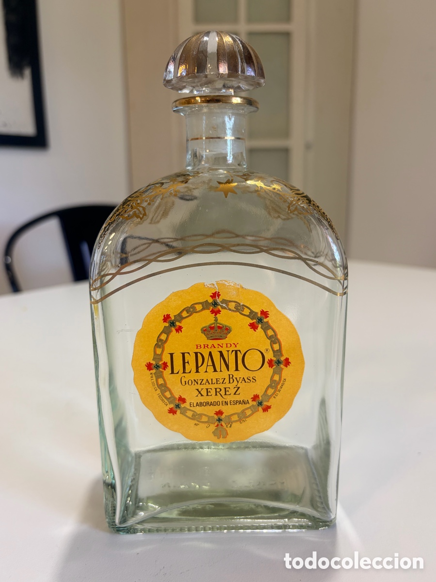 Botellas antiguas: Antigua botella vac&iacute;a de Lepanto. Ideal coleccionistas