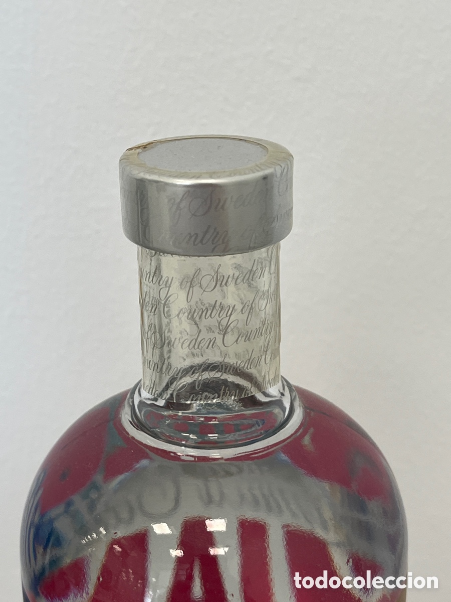 Botellas antiguas: Absolut Vodka MIAMI edici&oacute;n limitada - Foto 3