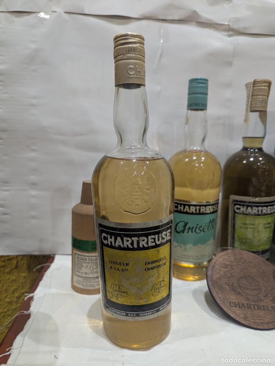 Botellas antiguas: chartreuse abierta,casi lleno(100% garantizado)