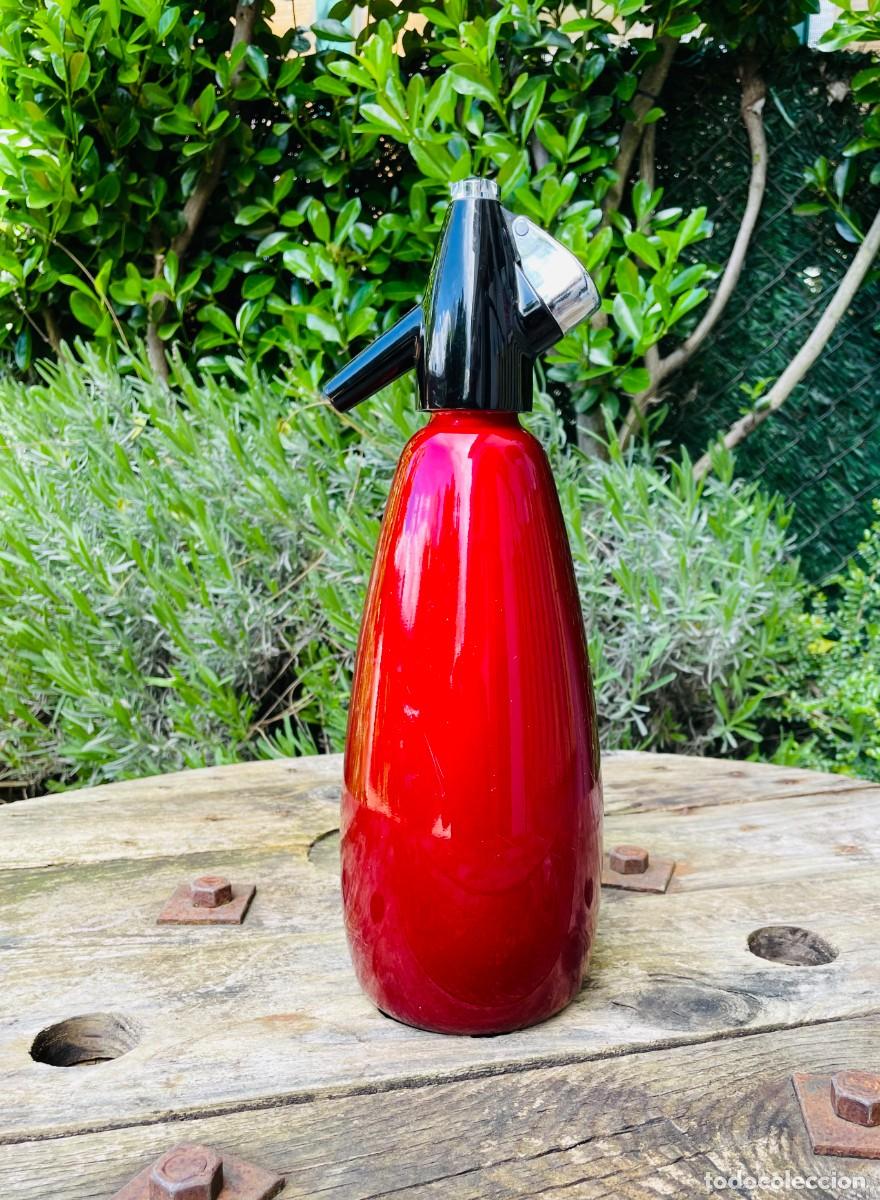 Botellas antiguas: SIFON VINTAGE BOC ROJO METALIZADO BOTELLA DE SODA SETLZ PARA BEBIDAS GASEOSAS