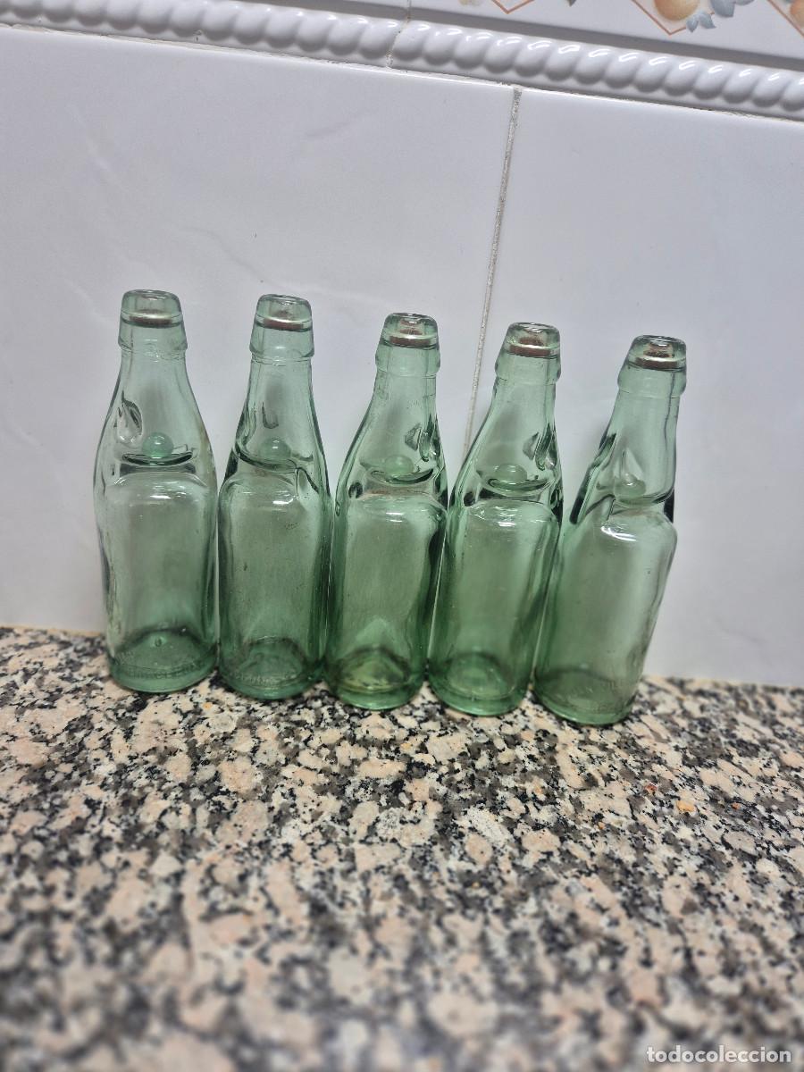 Botellas antiguas: LOTE 5 ANTIGUAS BOTELLAS TIPO CODDJUAN VILELLA BARCELONA LETRAS EN RELIEVE CERCA DE LA BASE