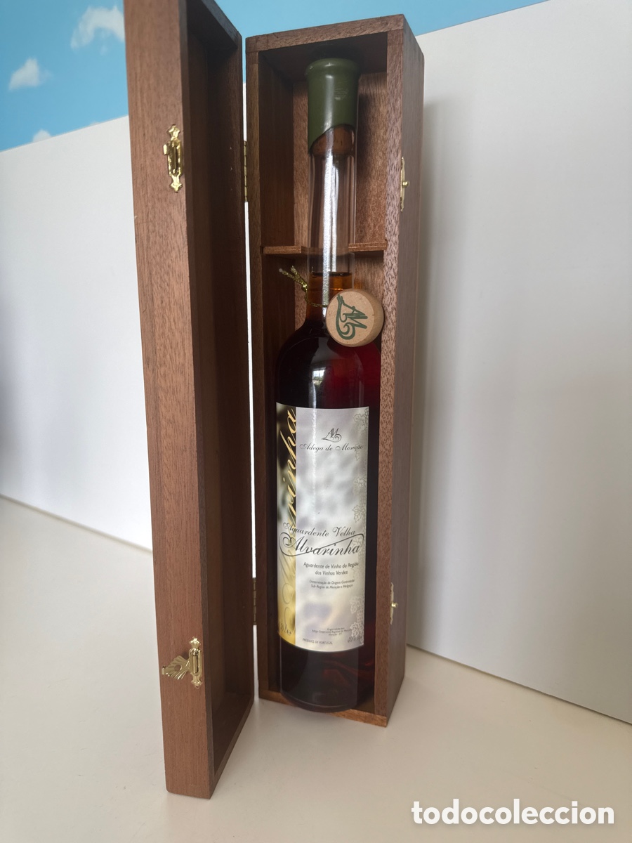 Botellas antiguas: Botella aguardiente portuguesa - Foto 3