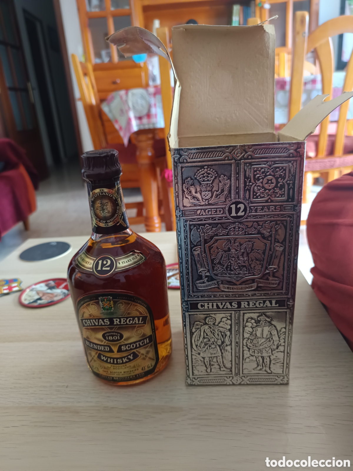 Botellas antiguas: Whisky Chivas Regal 12 a&ntilde;os